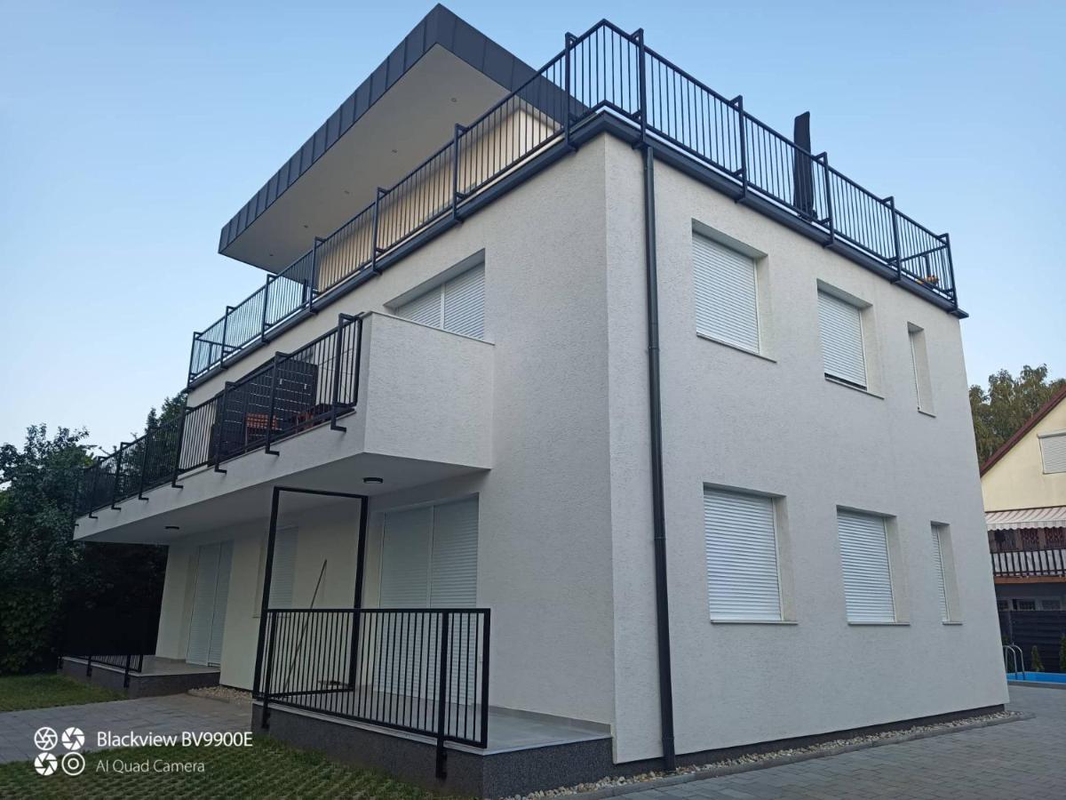 Azurro Apartment Siófok